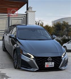 نيسان ألتيما